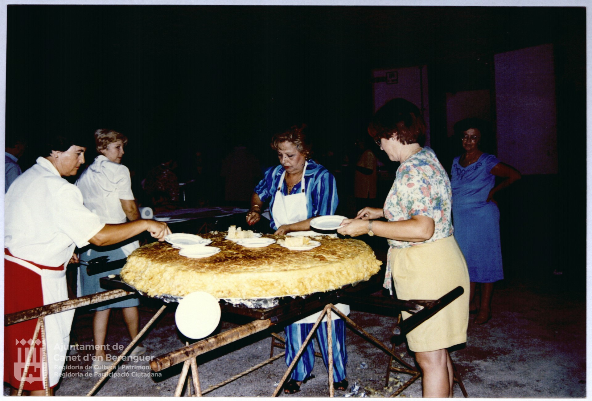Tortilla de patatas gigante. Fiestas Sant Pere